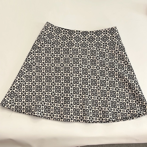 Tory Burch blue and ivory skirt style 51151324 A-line size 4 18” length - Picture 5 of 14